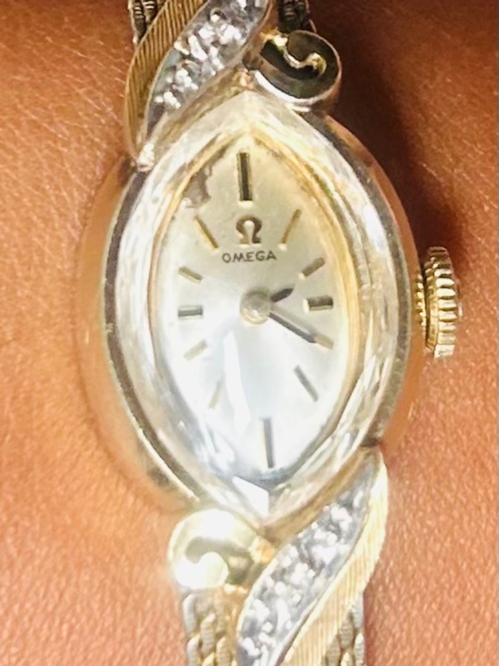 Omega Woman Diamond Watch 14K small band